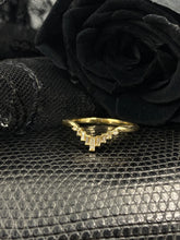 Load image into Gallery viewer, Artes Dedication Band