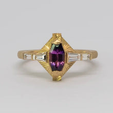 Load image into Gallery viewer, The Amaris Ring