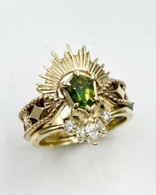 Load image into Gallery viewer, The Erté - Shield cut Australian Sapphire