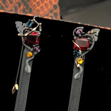 Load image into Gallery viewer, Snake Charmers