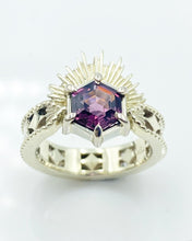 Load image into Gallery viewer, The Erté - Hexagon Spinel