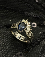 Load image into Gallery viewer, The Erté - Deep blue pear Spinel
