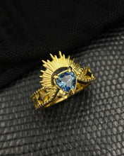 Load image into Gallery viewer, The Erté - Trillion Blue Sapphire
