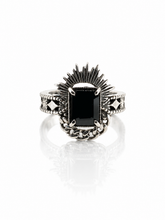 Load image into Gallery viewer, The Etrè - Black Spinel
