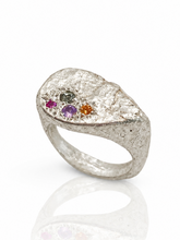 Load image into Gallery viewer, Sand Cast Signet
