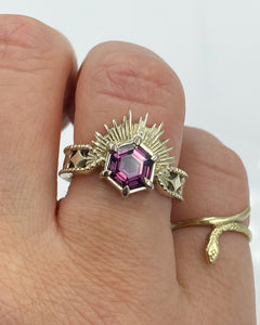 The Erté - Hexagon Spinel